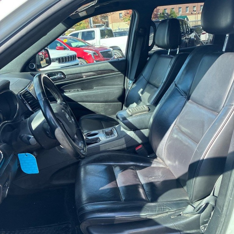 2020 Jeep Grand Cherokee Image 5