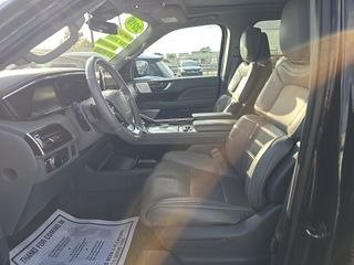 2019 Lincoln Navigator Image 5