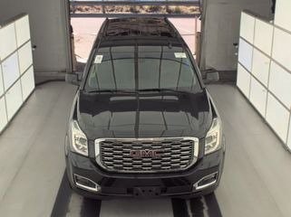 2020 GMC Yukon Image 2