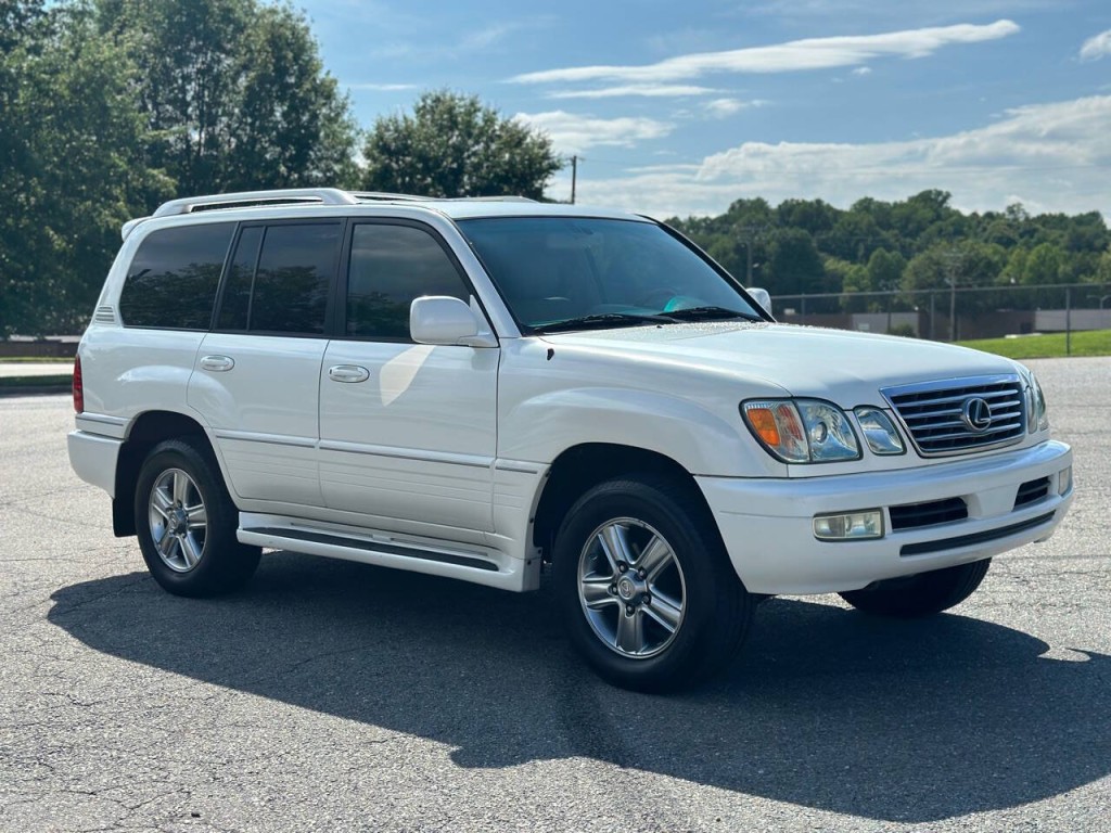 2007 Lexus LX 470 Image 7