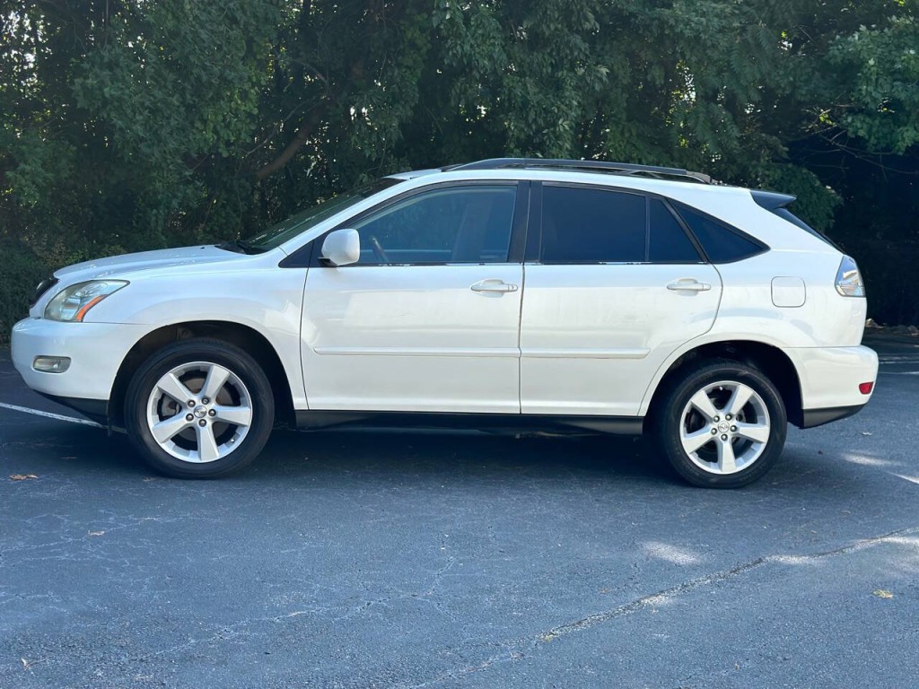 2006 Lexus RX 330 Image 2