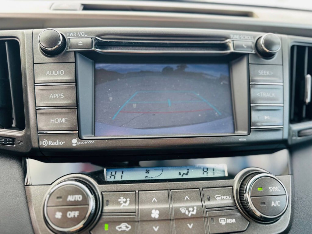2015 Toyota Rav4 Image 15