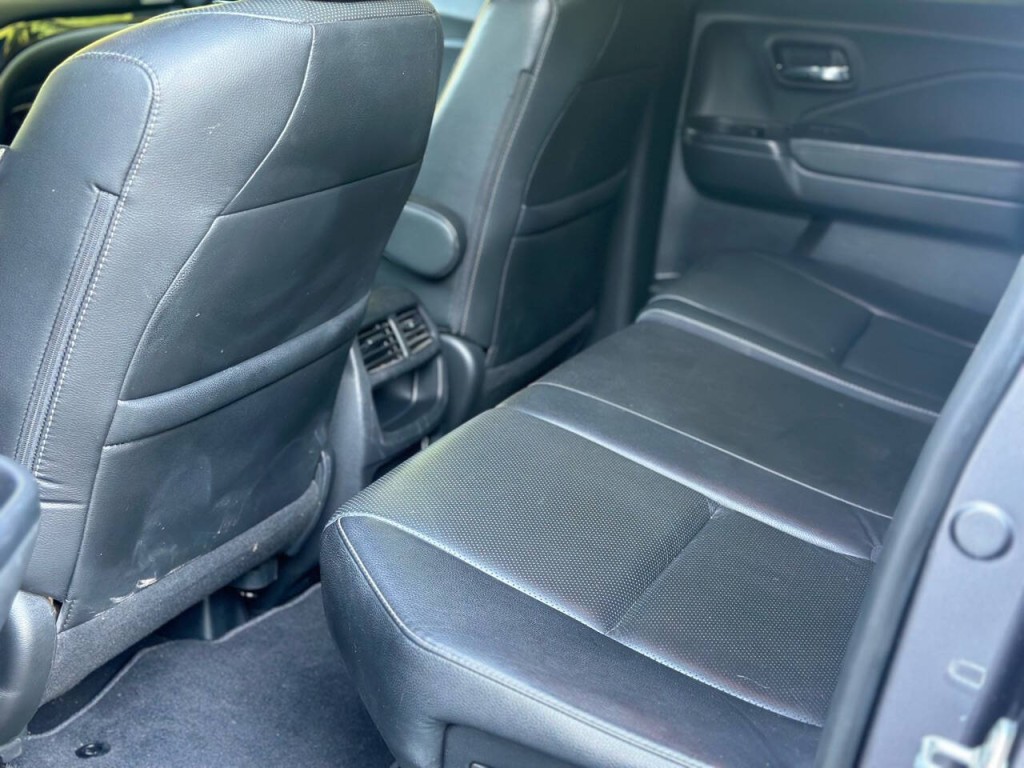 2019 Honda Ridgeline Image 9