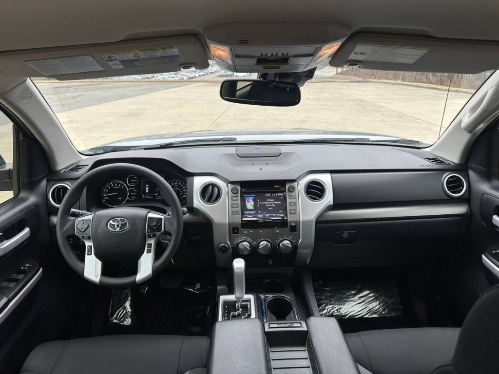 2018 Toyota Tundra Image 13