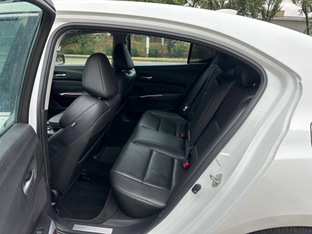 2016 Acura TL Image 9