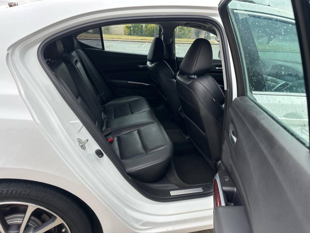 2016 Acura TL Image 11