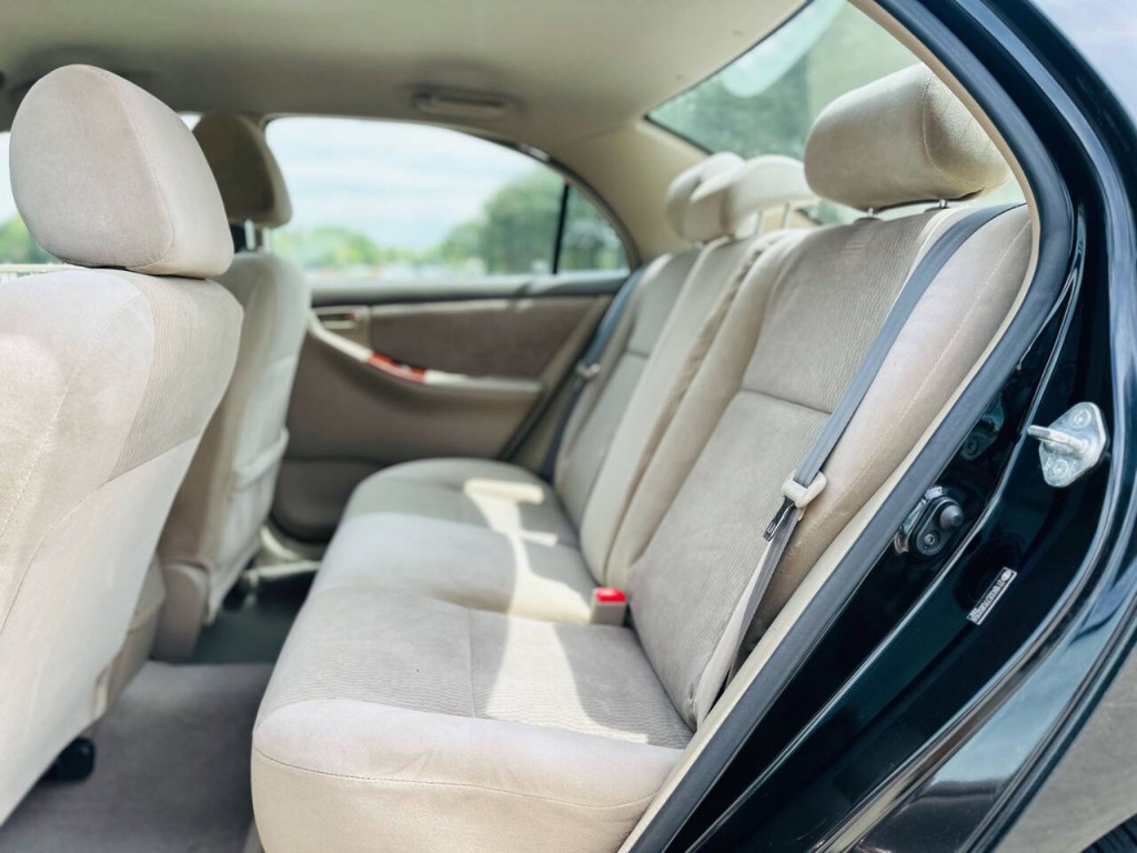 2007 Toyota Corolla Image 9