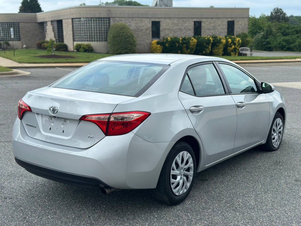 2018 Toyota Corolla Image 5