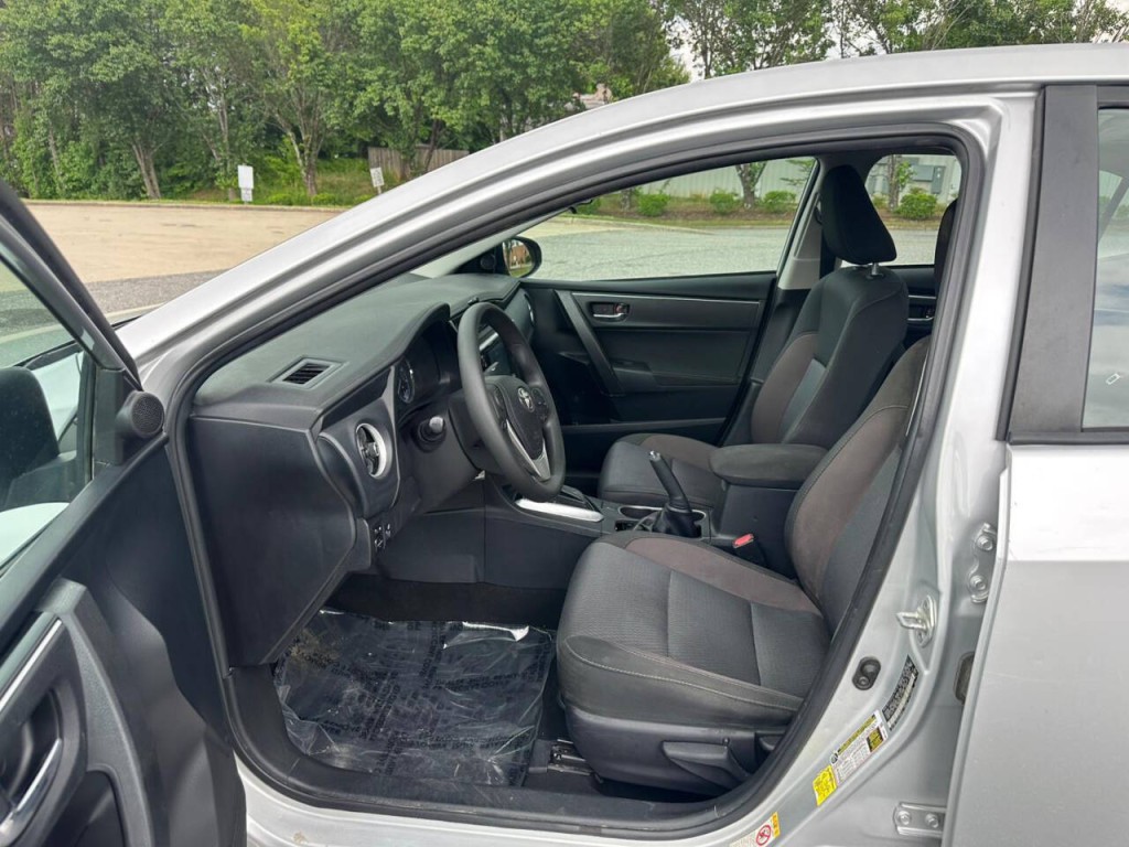 2018 Toyota Corolla Image 8