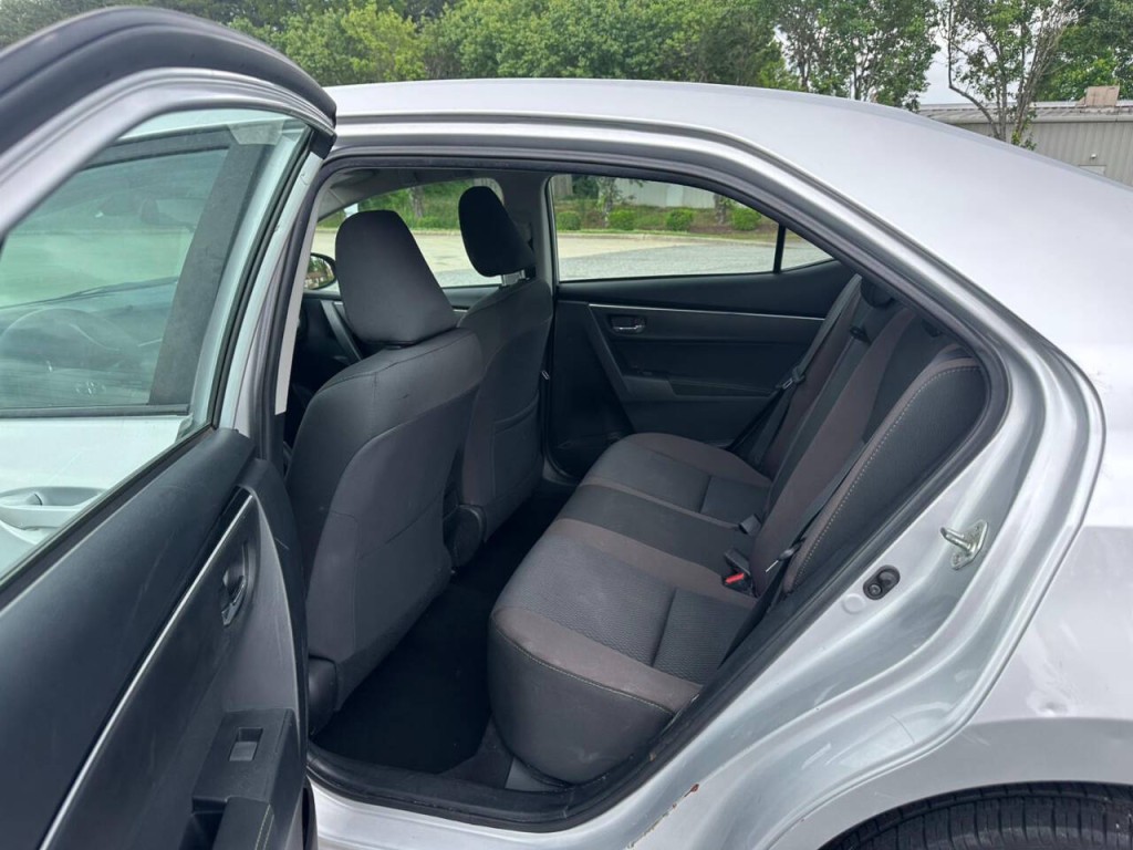 2018 Toyota Corolla Image 9