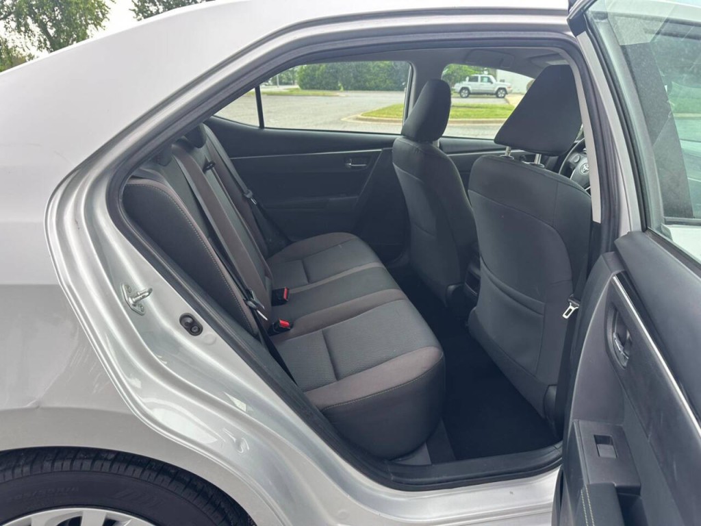 2018 Toyota Corolla Image 10