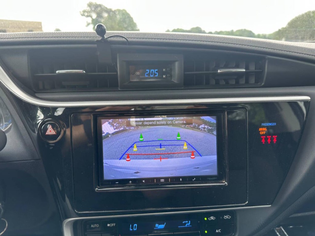 2018 Toyota Corolla Image 12