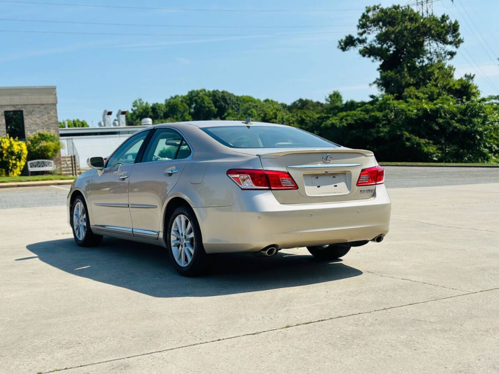 2012 Lexus ES 350 Image 3
