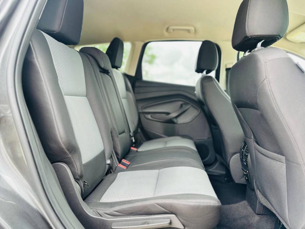 2017 Ford Escape Image 10