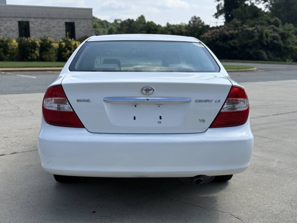 2002 Toyota Camry Image 4