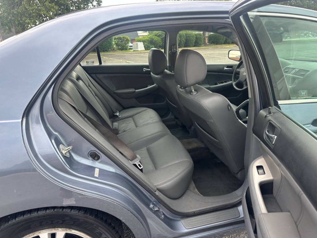 2007 Honda Accord Image 10