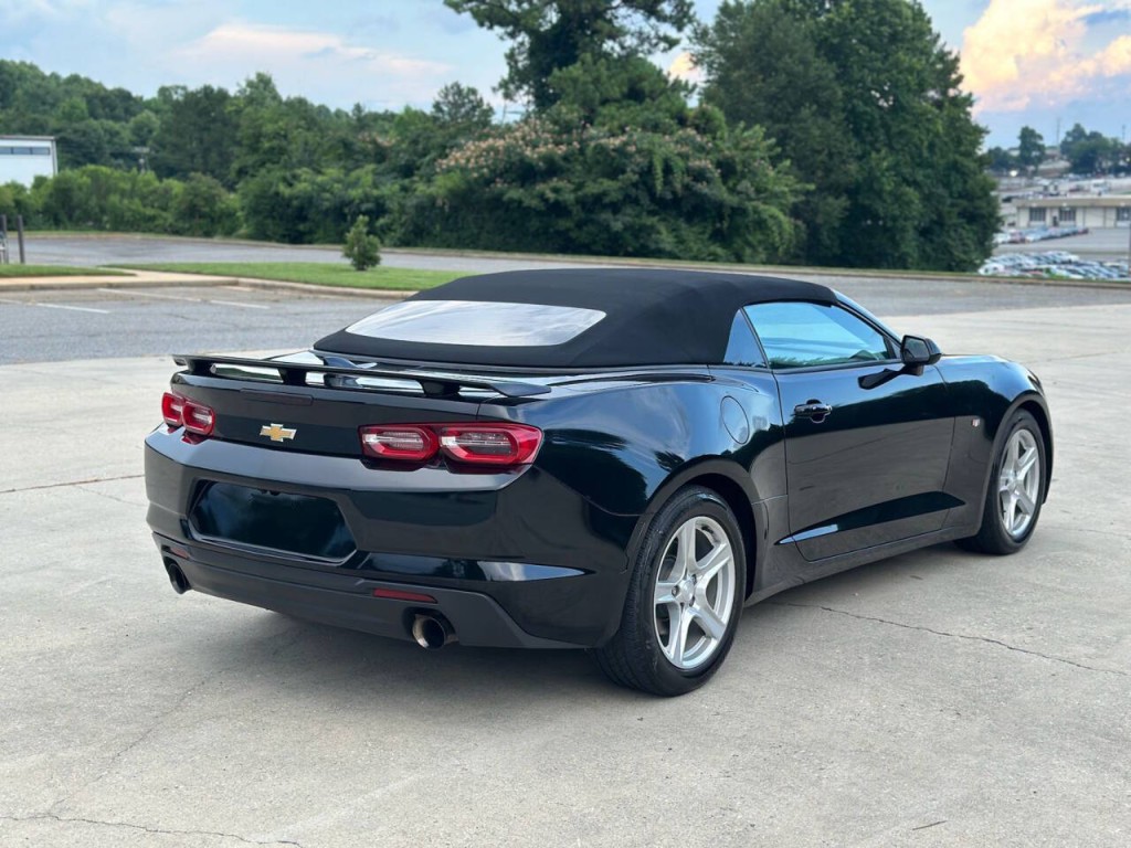 2019 Chevrolet Camaro Image 5