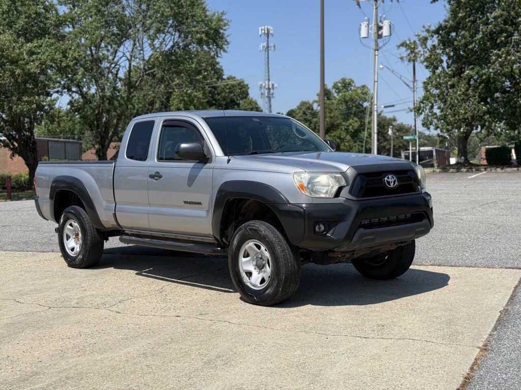 2015 Toyota Tacoma Image 7