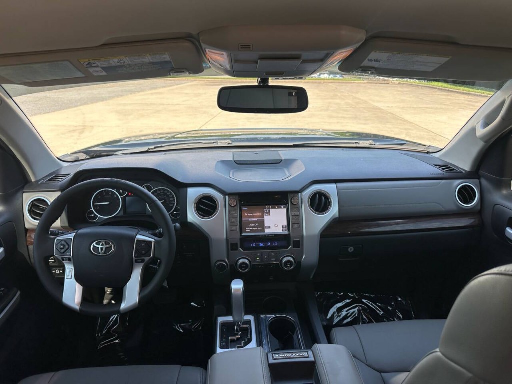 2016 Toyota Tundra Image 11