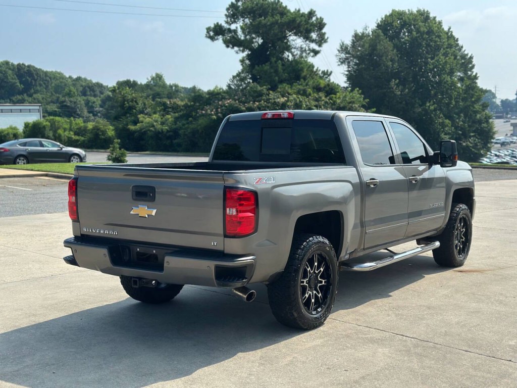 2017 Chevrolet Silverado 1500 Image 5