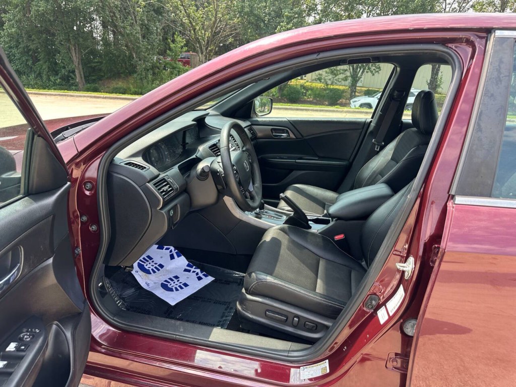 2016 Honda Accord Image 8