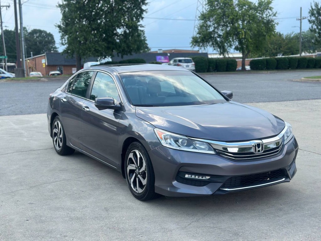 2016 Honda Accord Image 7