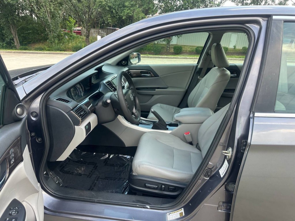 2016 Honda Accord Image 8