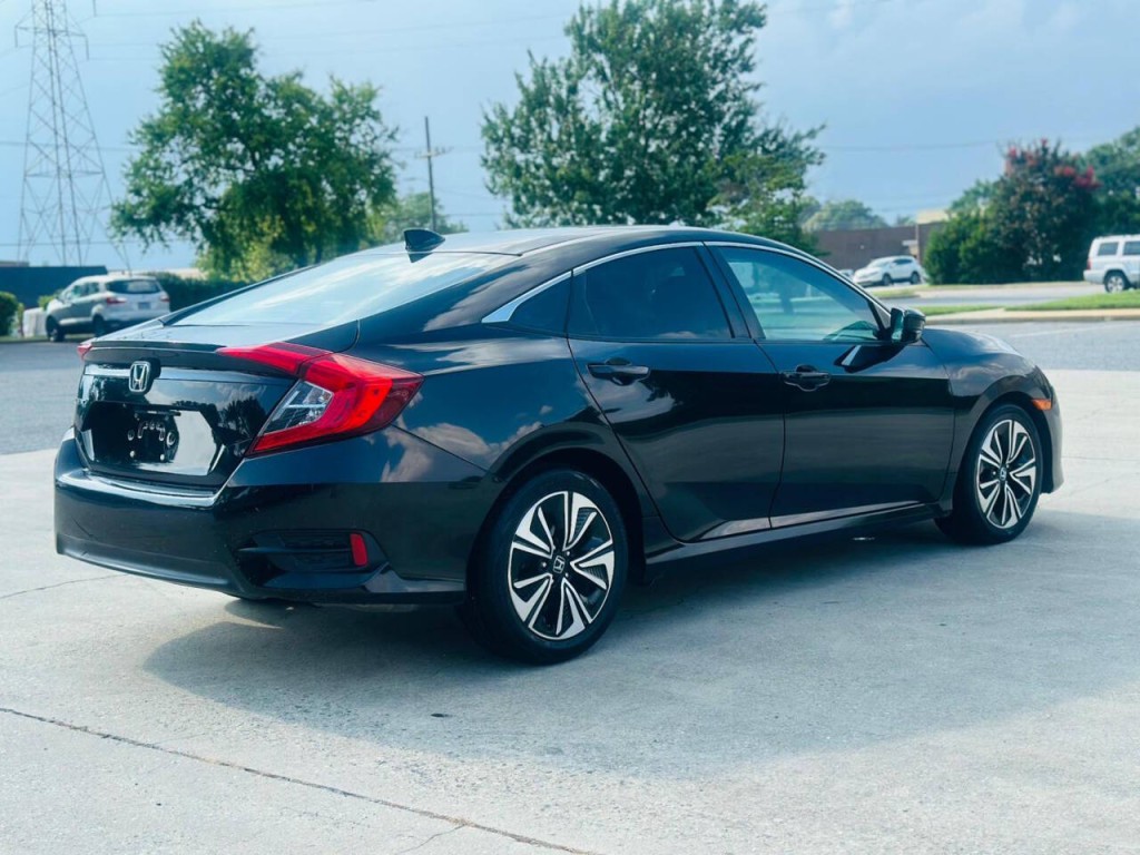 2016 Honda Civic Image 4