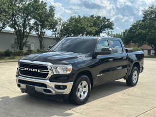 Image for 2019 RAM 1500 Big Horn Crew Cab 5.6 ft. SB Pickup ID: 6689180