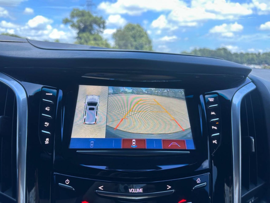 2020 Cadillac Escalade Image 17