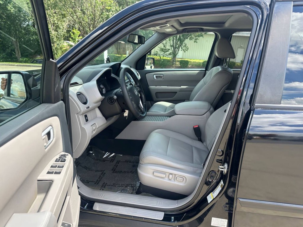 2015 Honda Pilot Image 8
