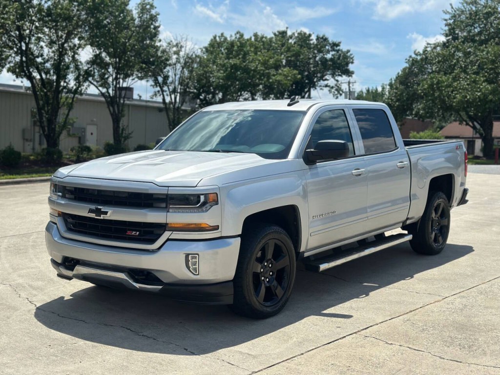2016 Chevrolet Silverado 1500 Image 1