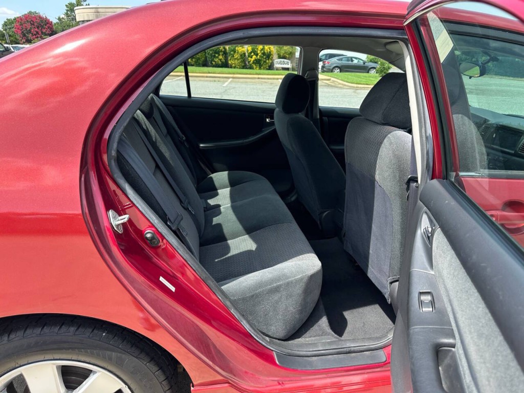 2006 Toyota Corolla Image 11