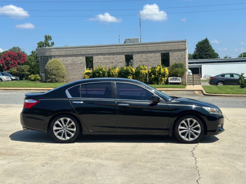 2015 Honda Accord Image 6