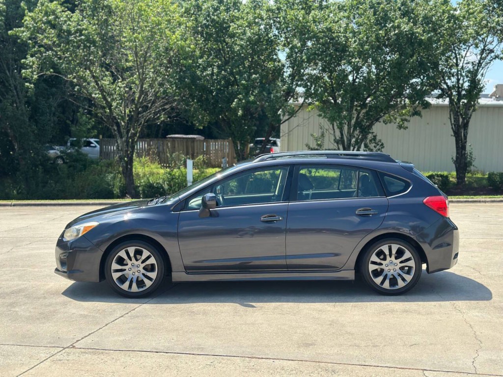 2014 Subaru Impreza Image 2