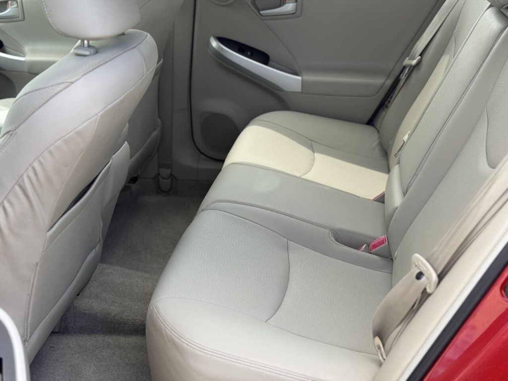 2011 Toyota Prius Image 9