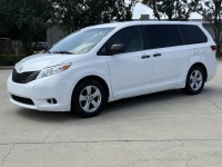 Image for 2015 Toyota Sienna L 7 Passenger ID: 6725376