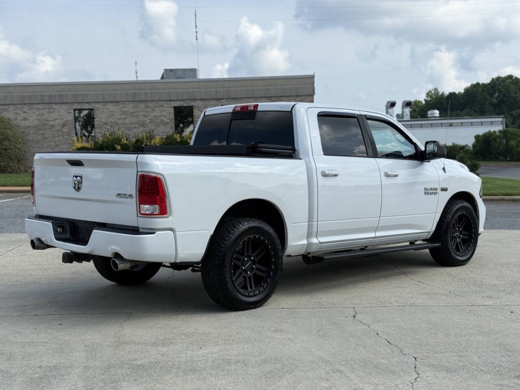 2014 RAM 1500 Image 5
