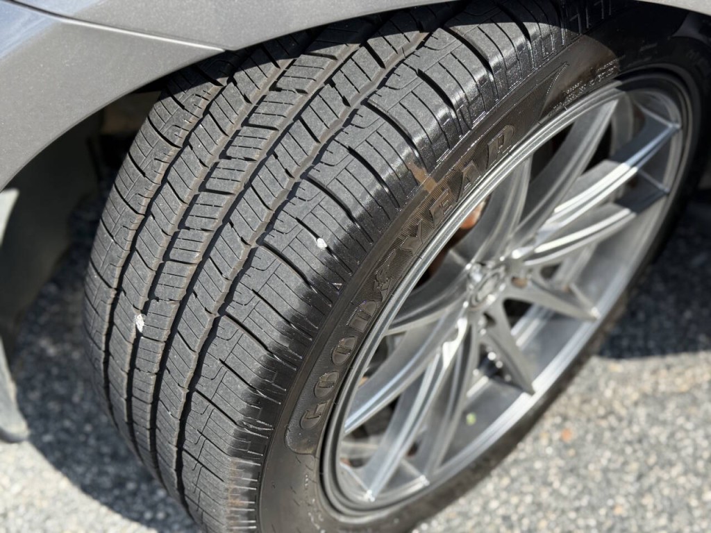 2009 Nissan 370Z Image 13