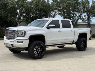Image for 2017 GMC Sierra 1500 Denali Crew Cab 5.8 ft. SB ID: 6732314