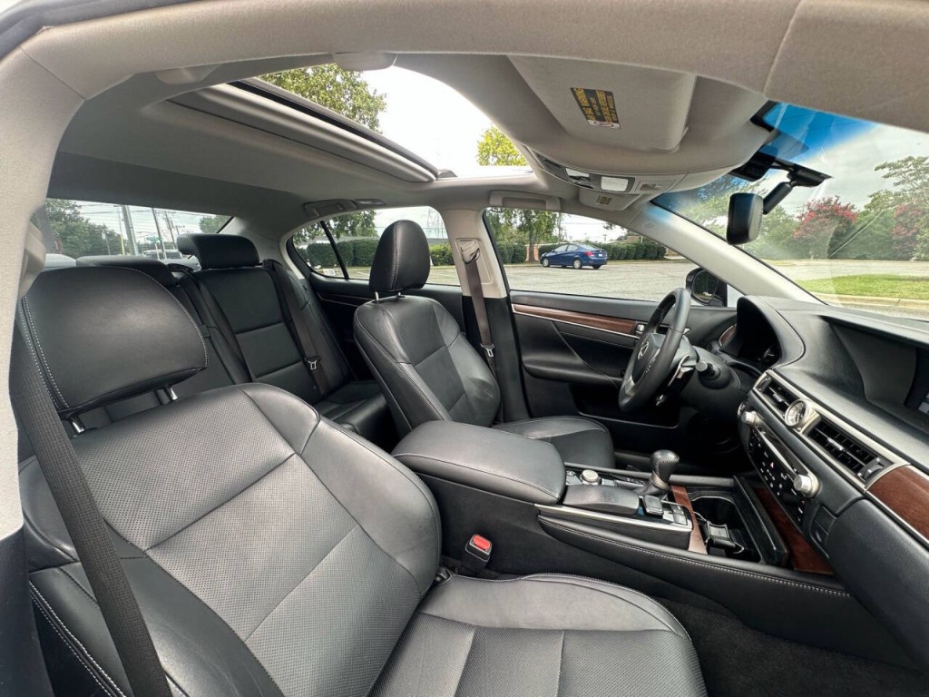 2015 Lexus GS 350 Image 12