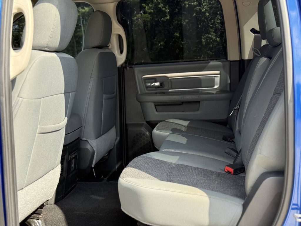 2019 RAM 1500 Image 9