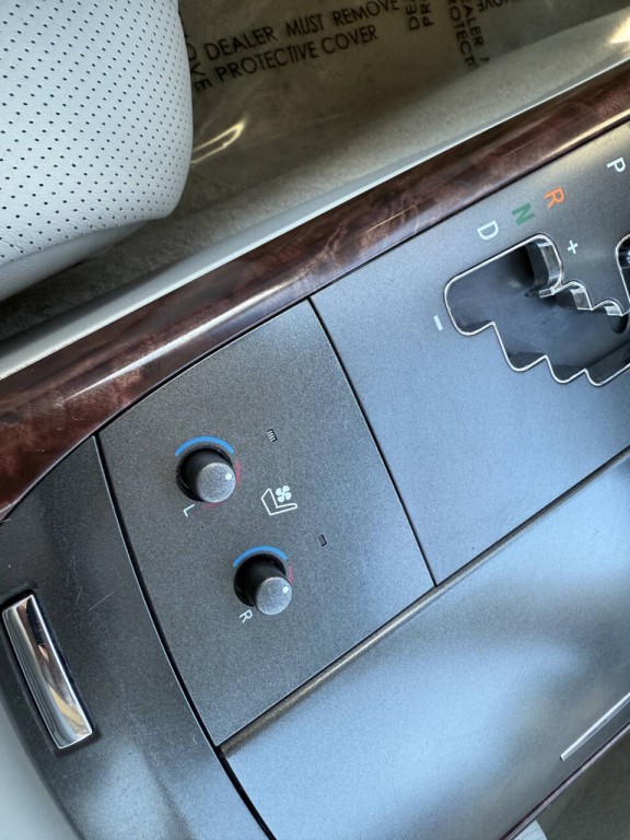 2012 Toyota Avalon Image 16