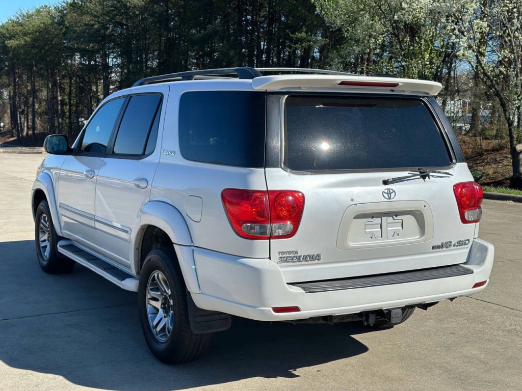 2006 Toyota Sequoia Image 3