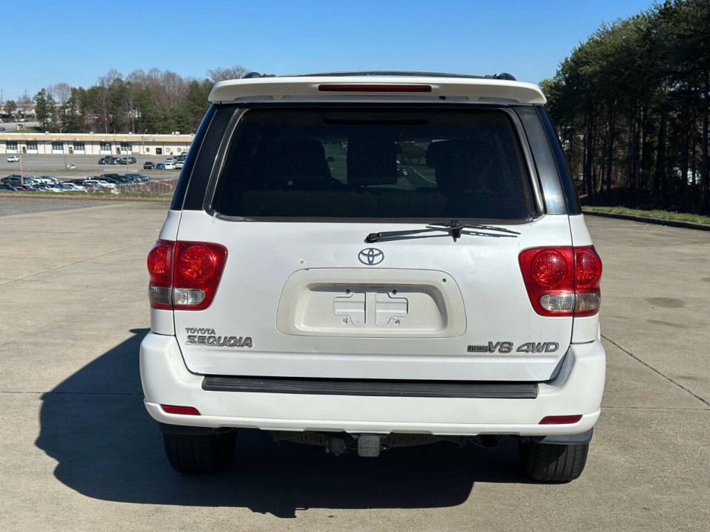 2006 Toyota Sequoia Image 4