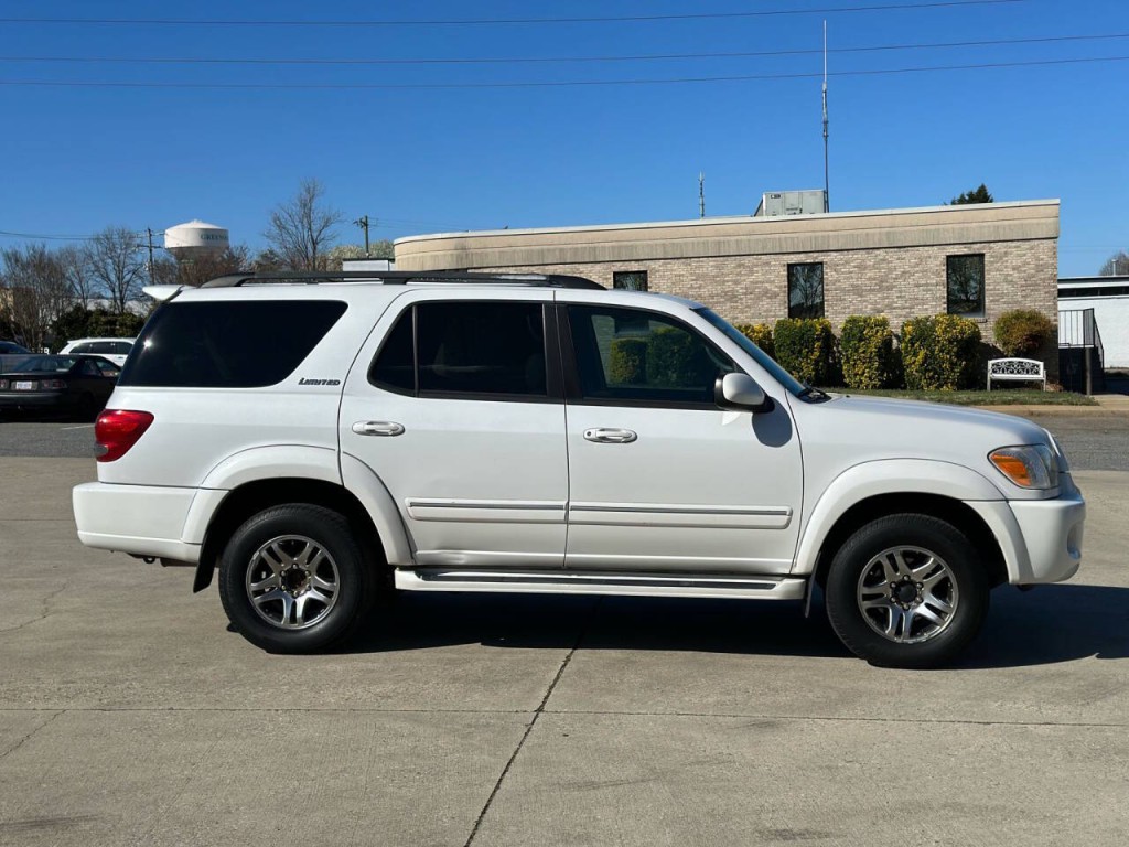 2006 Toyota Sequoia Image 6