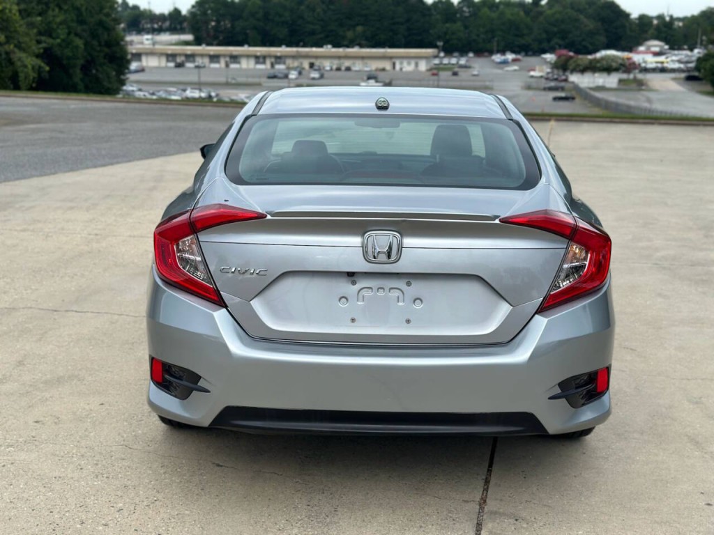 2016 Honda Civic Image 4