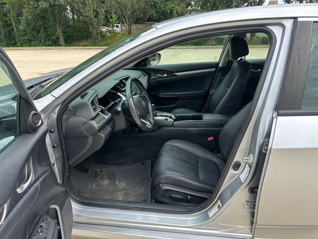 2016 Honda Civic Image 8