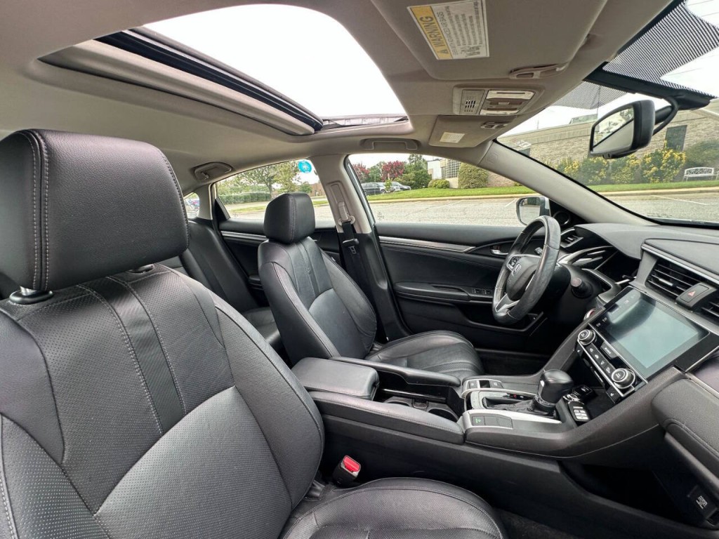 2016 Honda Civic Image 14