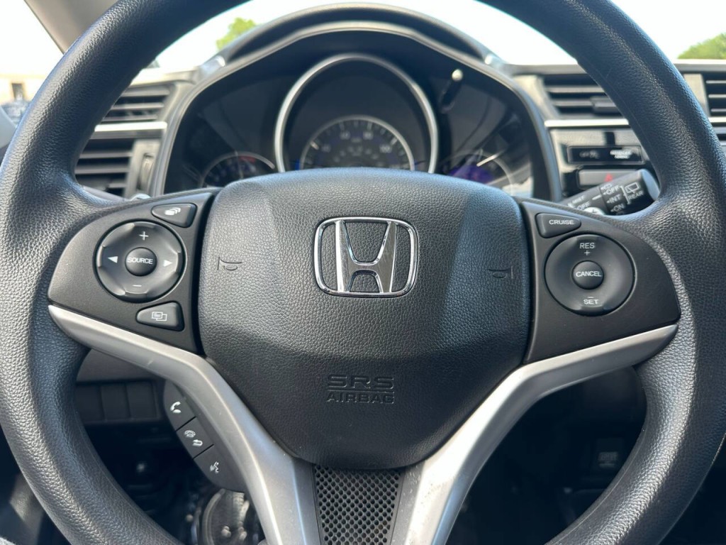 2016 Honda Fit Image 17